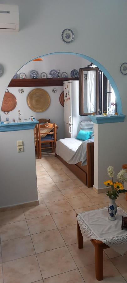 Ftoulis Appartement Skyros Buitenkant foto
